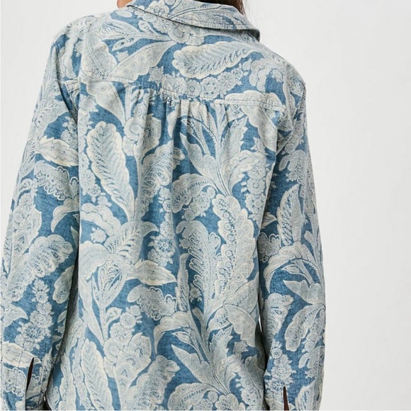 Anthropologie Pilcro Blue and White Button Down Shirt - Picture 6 of 11